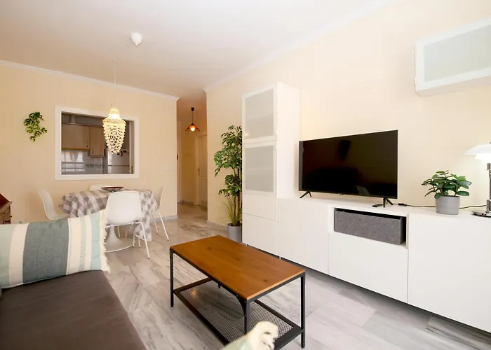 Port Josephine * Estepona